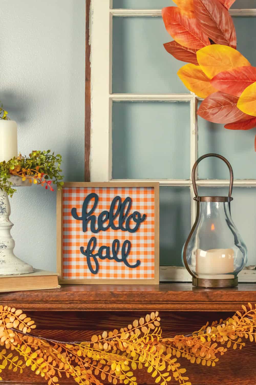 Fall Decor Ideas For Your Apartment!