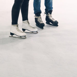 winter date ideas skating